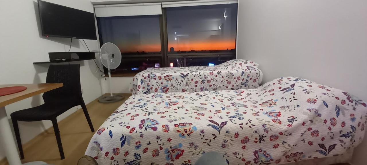 Que Mejor Vista Del Obelisco Piso A La Calle Corrientes Буэнос-Айрес Экстерьер фото
